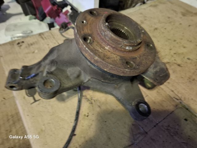 bontott CITROËN JUMPY Bal első Csonkállvány Kerékaggyal