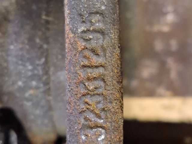 bontott CITROËN JUMPY Bal első Féknyereg Munkahengerrel