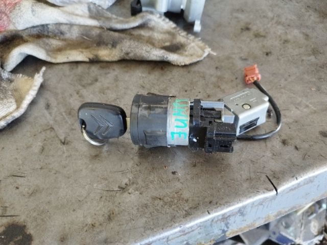 bontott CITROËN JUMPY Gyújtáskapcsoló Házzal