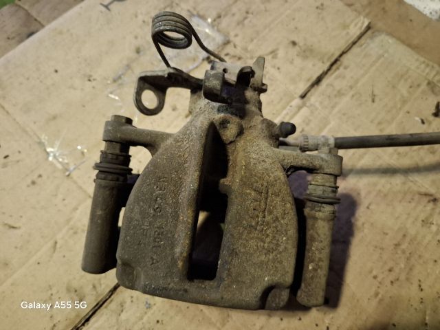 bontott CITROËN JUMPY Jobb hátsó Féknyereg Munkahengerrel