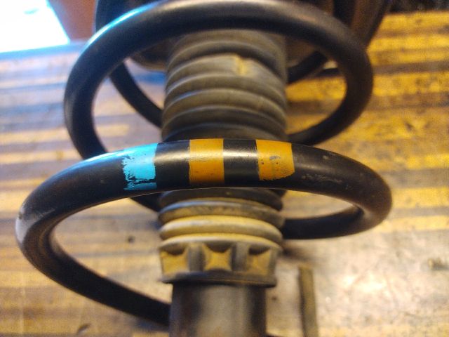 bontott CITROËN JUMPY Jobb első Gólyaláb (Lengécsillapító, Rugó)