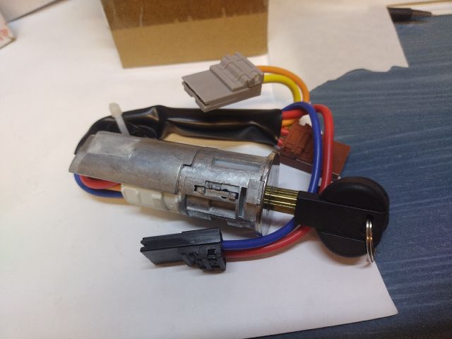 bontott CITROËN JUMPY Gyújtáskapcsoló Házzal