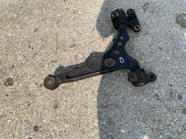 bontott CITROËN JUMPY Bal hátsó Alsó Első Lengőkar