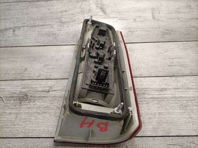 bontott CITROËN JUMPY Bal Hátsó Lámpa