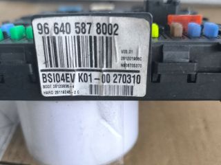 bontott CITROËN JUMPY Biztosítéktábla Utastér