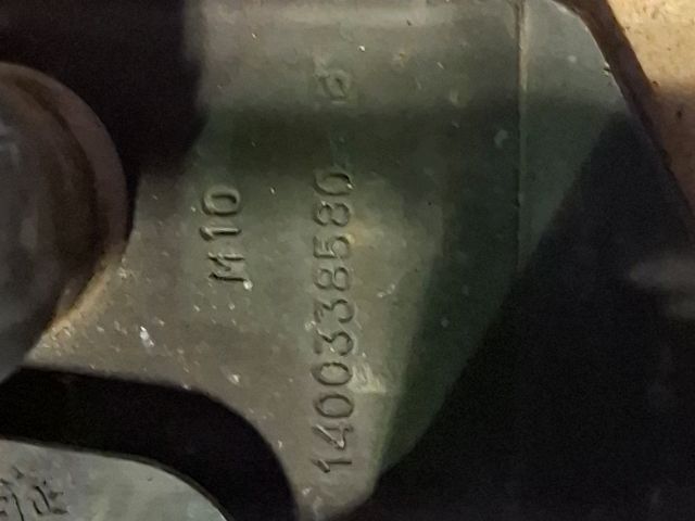 bontott CITROËN JUMPY Csomagtérajtó Ütköző