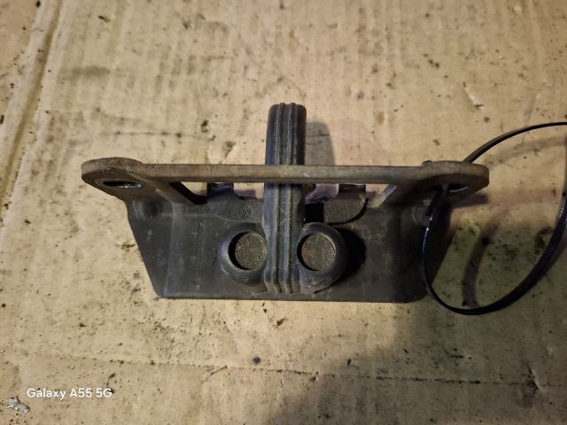 bontott CITROËN JUMPY Csomagtérajtó Ütköző