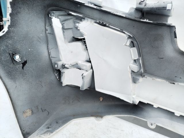 bontott CITROËN JUMPY Első Lökhárító (Üresen)