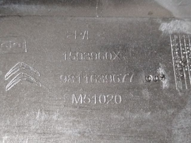 bontott CITROËN JUMPY Hátsó Lökhárító (Üresen)