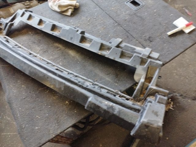 bontott CITROËN JUMPY Homlokfal Burkolat