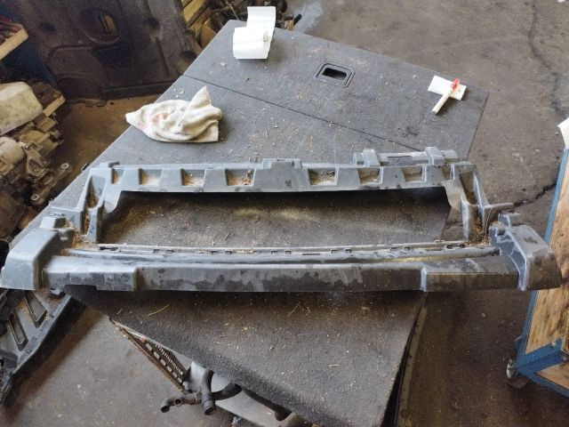 bontott CITROËN JUMPY Homlokfal Burkolat