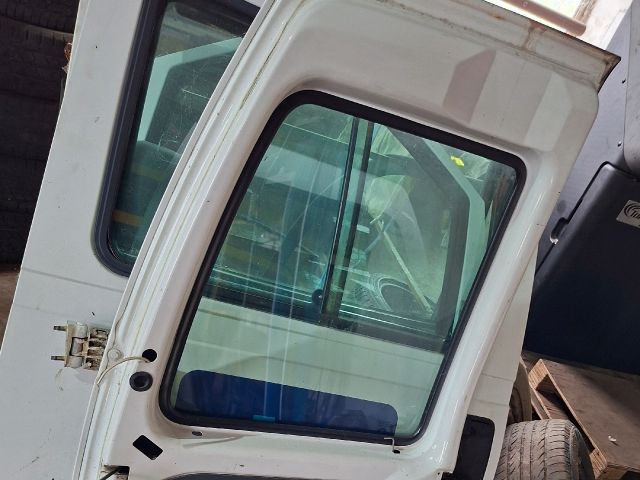 bontott CITROËN JUMPY Jobb Csomagtérajtó (Részeivel)