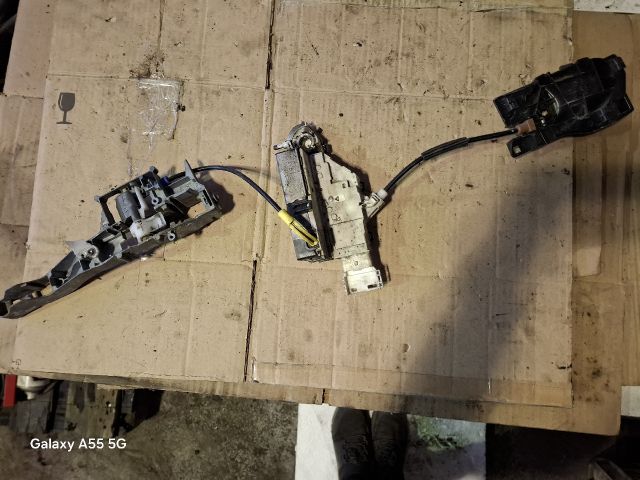 bontott CITROËN JUMPY Jobb Csomagtérajtó Zárszerkezet