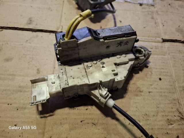 bontott CITROËN JUMPY Jobb Csomagtérajtó Zárszerkezet