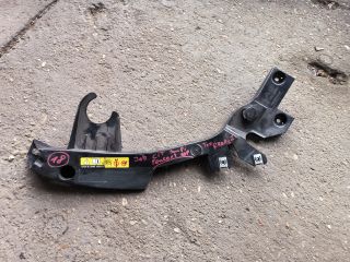 bontott CITROËN JUMPY Jobb Fényszóró Tartó