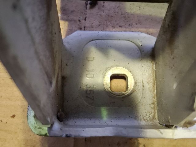 bontott CITROËN JUMPY Jobb hátsó Alsó Zsanér