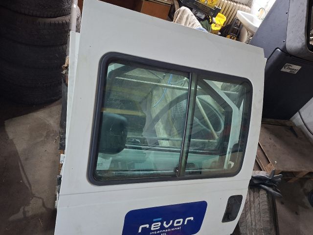 bontott CITROËN JUMPY Jobb Tolóajtó (Részeivel)