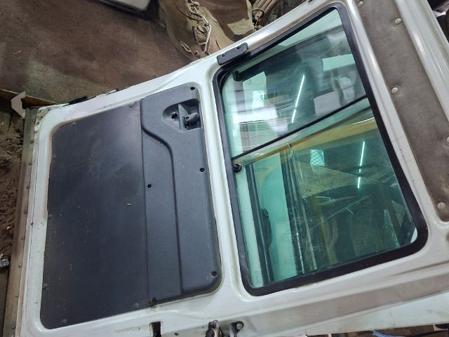 bontott CITROËN JUMPY Jobb Tolóajtó (Részeivel)