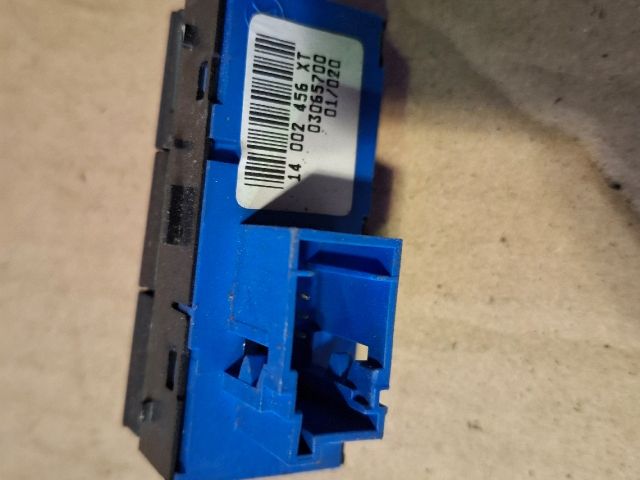 bontott CITROËN JUMPY Központizár Kapcsoló