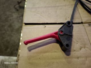 bontott CITROËN JUMPY Motorháztető Nyitó Kar / Gomb