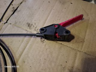 bontott CITROËN JUMPY Motorháztető Nyitó Kar / Gomb