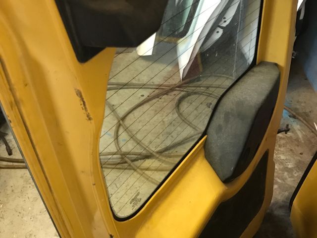 bontott CITROËN NEMO Bal Csomagtérajtó (Részeivel)