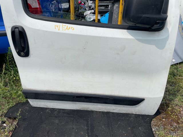 bontott CITROËN NEMO Jobb első Ajtó (Részeivel)