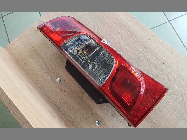 bontott CITROËN NEMO Jobb Hátsó Lámpa