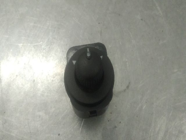 bontott CITROËN NEMO Tükör Kapcsoló