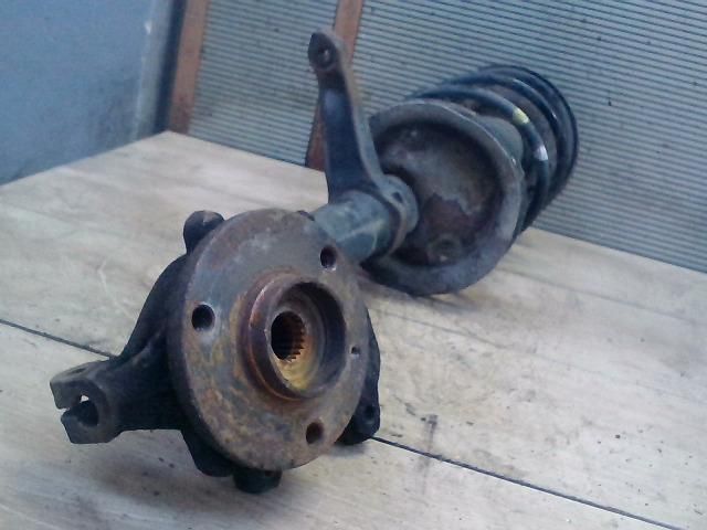 bontott CITROËN SAXO Jobb első Gólyaláb (Lengécsillapító, Rugó)