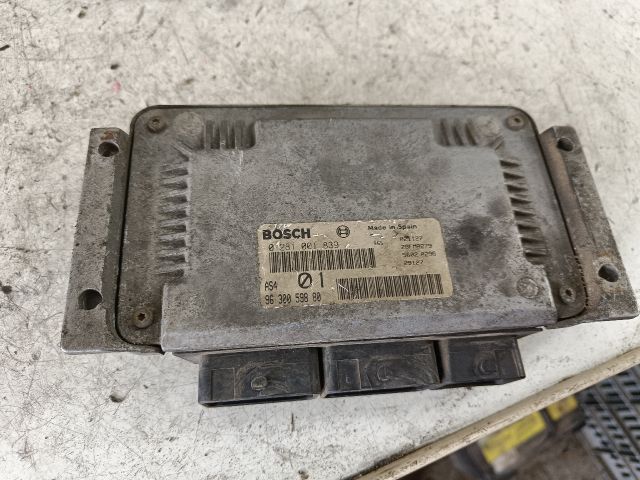 bontott CITROËN SAXO Motorvezérlő