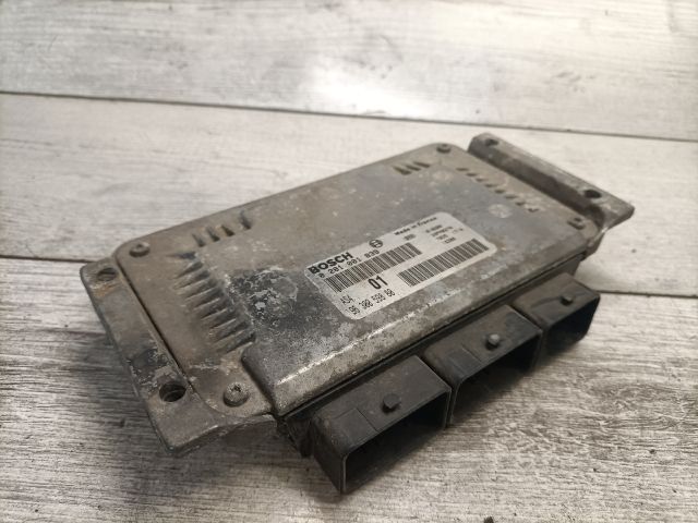 bontott CITROËN SAXO Motorvezérlő