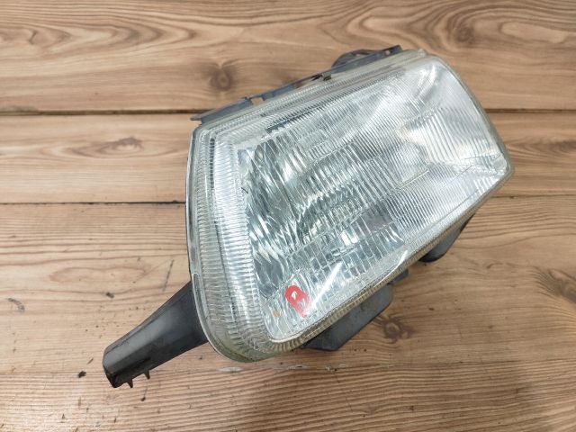 bontott CITROËN SAXO Bal Fényszóró