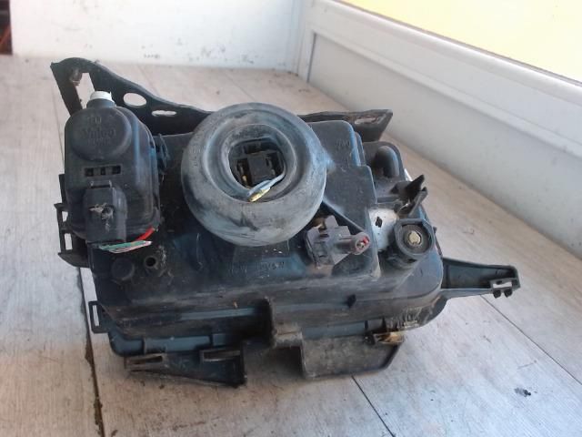 bontott CITROËN SAXO Bal Fényszóró