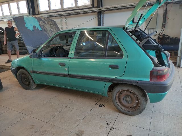 bontott CITROËN SAXO Bal Hátsó Lámpa
