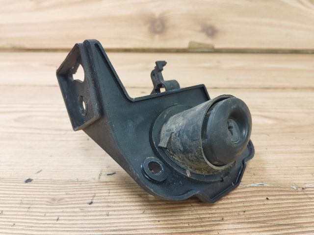 bontott CITROËN SAXO Csomagtér Nyitó Kar / Gomb