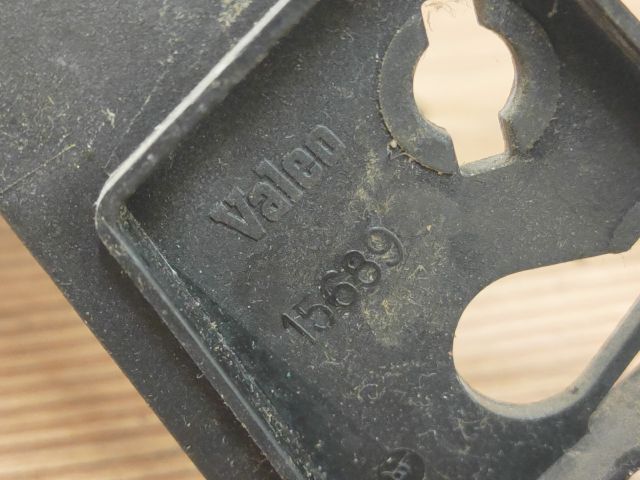 bontott CITROËN SAXO Csomagtér Nyitó Kar / Gomb