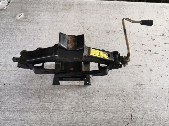 bontott CITROËN SAXO Emelő