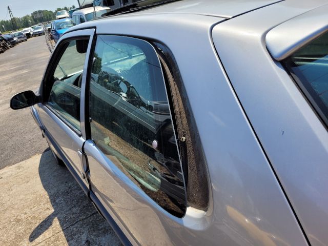 bontott CITROËN SAXO Hátsó Ülés