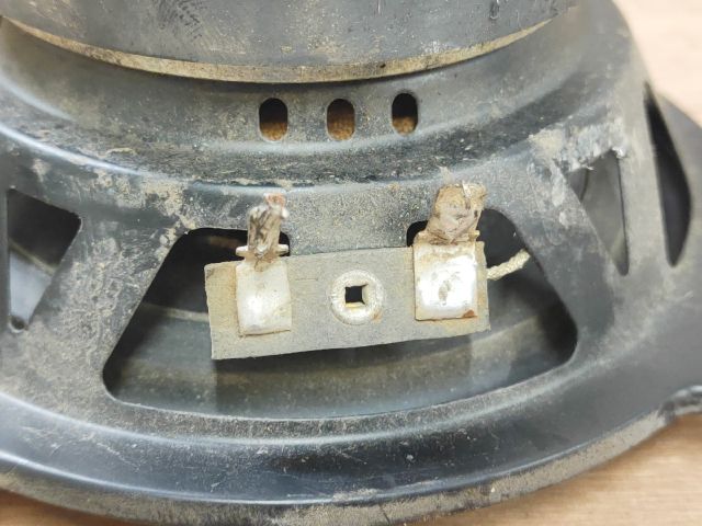 bontott CITROËN SAXO Jobb hátsó Hangszóró