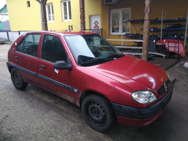 bontott CITROËN SAXO Motorháztető Bal Zsanér