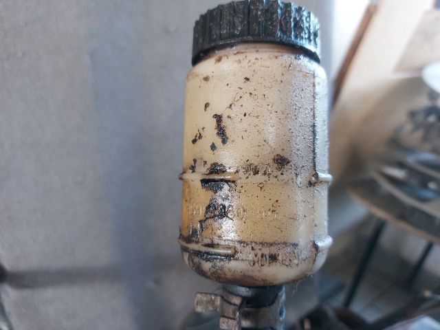 bontott CITROËN SAXO Szervóolaj Tartály