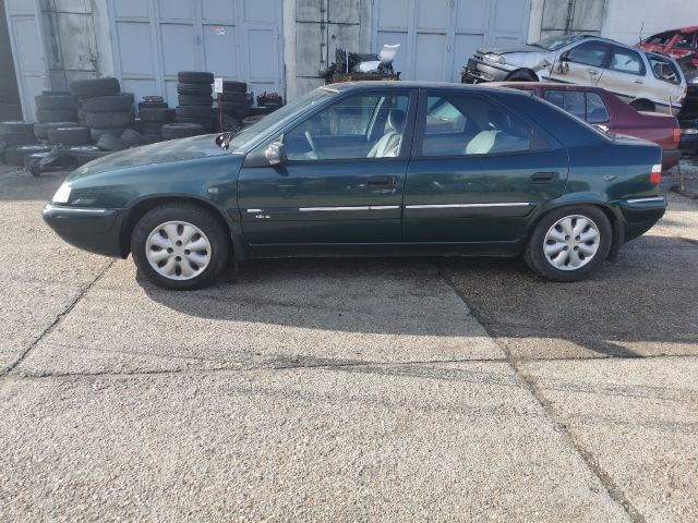 bontott CITROËN XANTIA Motor (Fűzött blokk hengerfejjel)