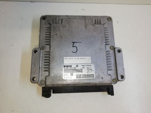 bontott CITROËN XANTIA Motorvezérlő