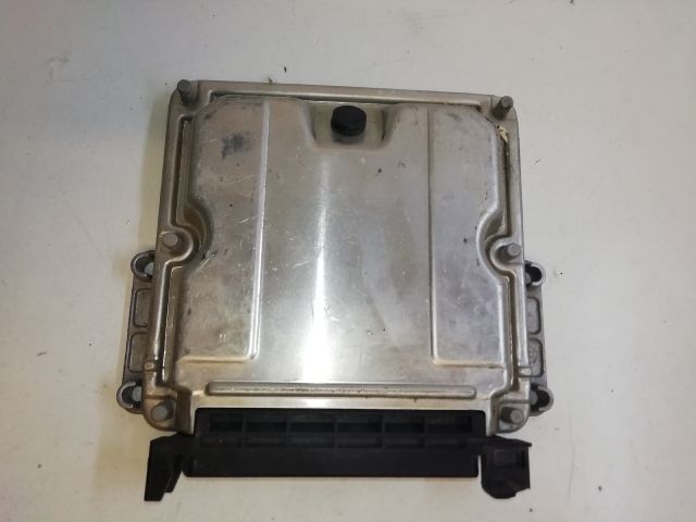 bontott CITROËN XANTIA Motorvezérlő