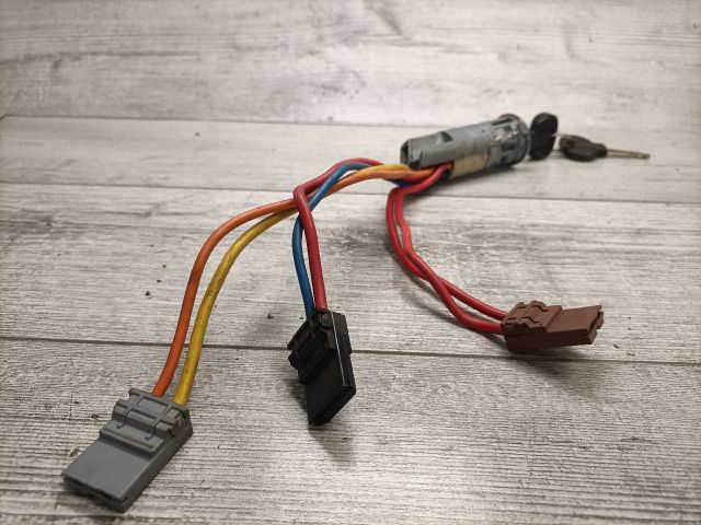 bontott CITROËN XANTIA Gyújtáskapcsoló