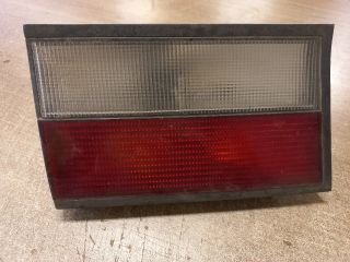 bontott CITROËN XANTIA Bal Belső Hátsó Lámpa