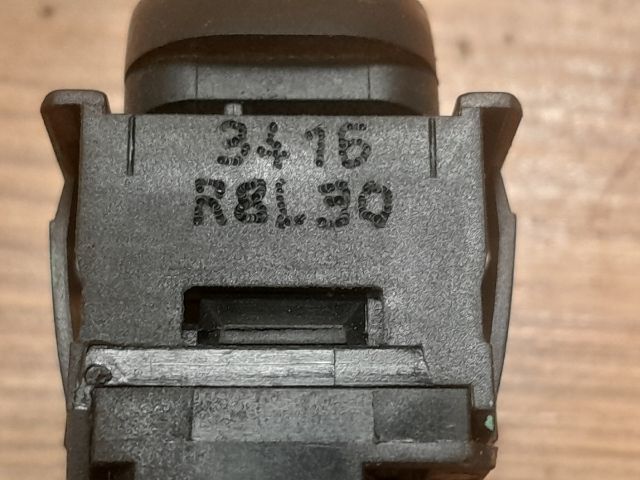 bontott CITROËN XANTIA Bal első Ablakemelő Kapcsoló