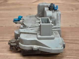 bontott CITROËN XANTIA Bal első Ajtózár