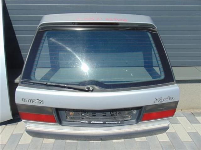 bontott CITROËN XANTIA Csomagtérajtó (Üres lemez)